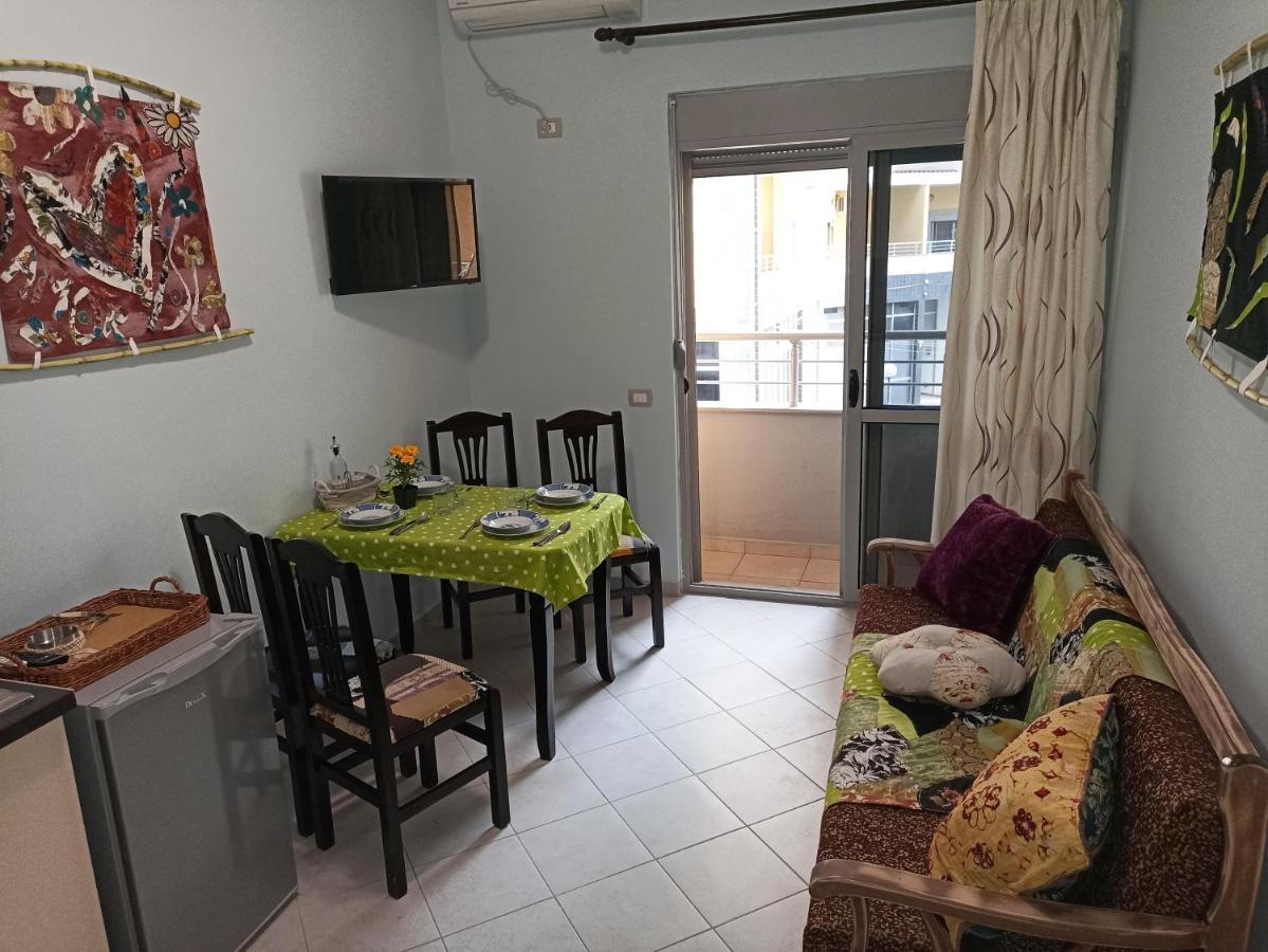 10 Apartmants Olimpia Mir Durres Exterior photo